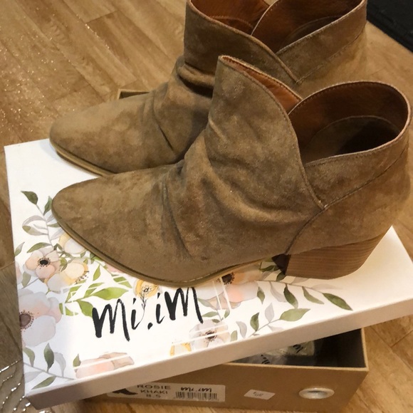 Mi, Mi Shoes - Mi, Mi Rosie Ankle Boot Khaki size 8.5